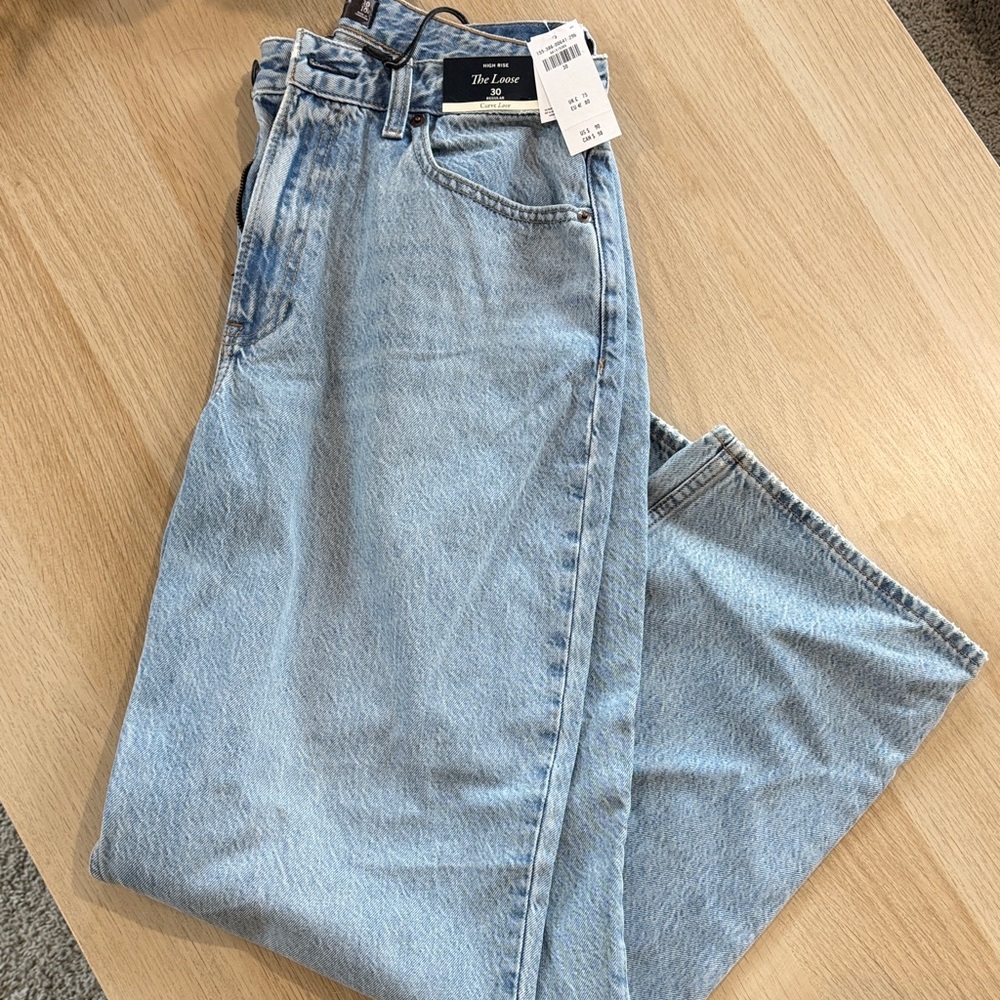 Abercrombie Curve Love The Loose Jeans NWT